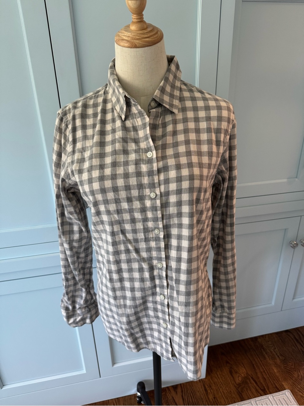 Banana Republic Gray and Cream Plaid Cotton Shirt